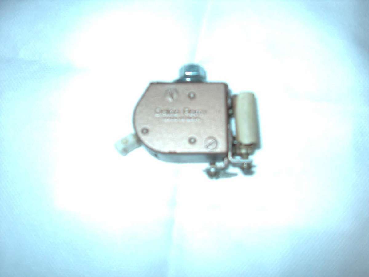 Attached picture DEFROSTER SWITCH 001.JPG